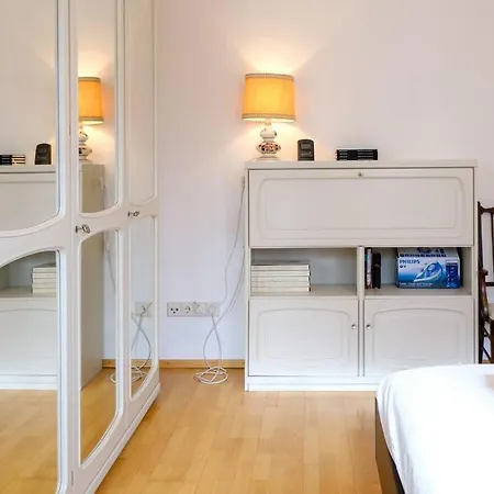 Апартаменты Glc Living Comfortable 100