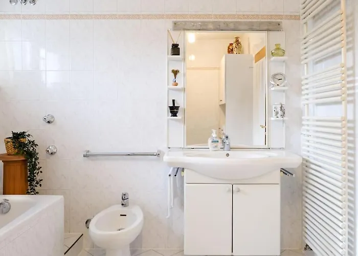 Апартаменты Glc Living Comfortable 100 *
