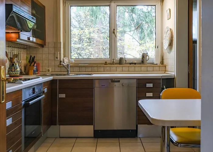 Glc Living Comfortable 100 Апартаменты *